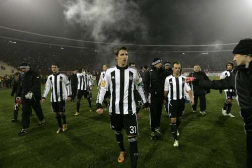 Aleksandar Lazevski (R in black/white jersey) after the game; photo: b92.net