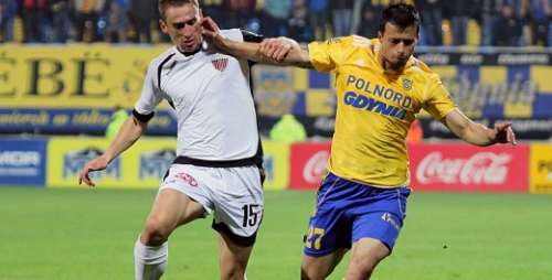 Mirko Ivanovski (R) has gone on trial with Dinamo Minsk; photo: arka.gdynia.pl Mirko Ivanovski (R) has gone on trial with Dinamo Minsk; photo: arka.gdynia.pl