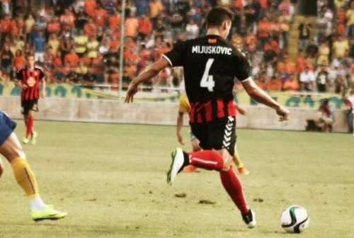 Nemanja Mijušković will lead the defense