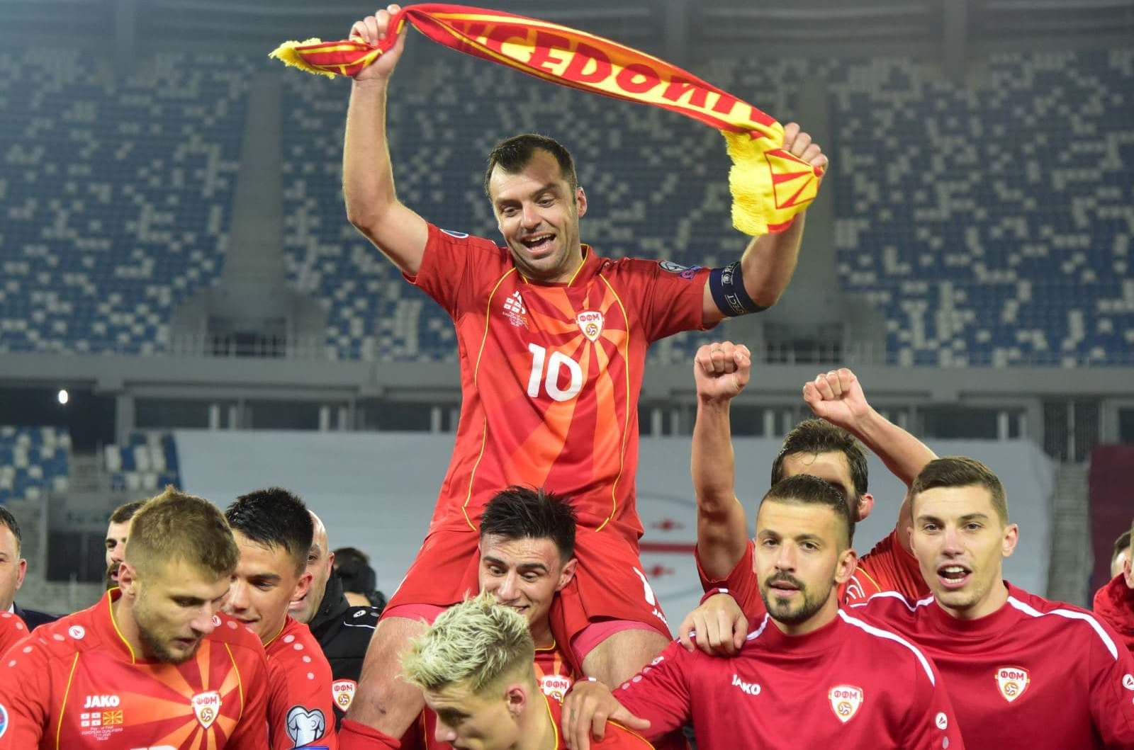 Macedonian Football | Grand New Year&#39;s interview with Grande Goran Pandev - Macedonian Football
