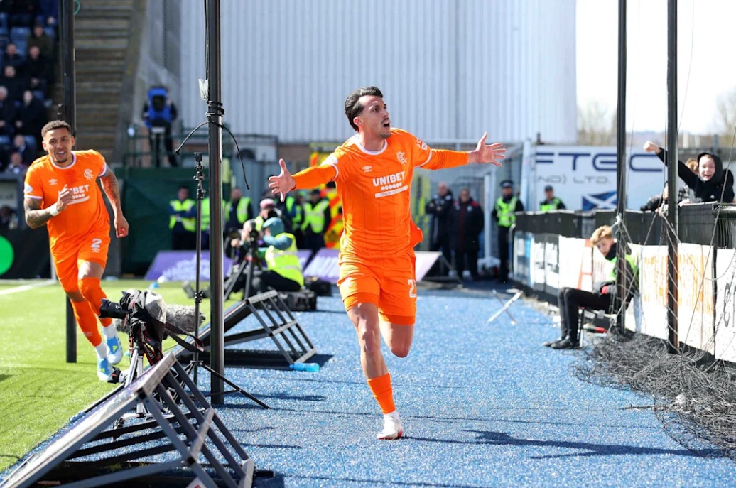 Bojan Miovski celebrates after scoring against Falkik (photo by rangers.co.uk)